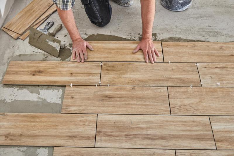 Pose de carrelage &agrave; Serre-les-Sapins : guide pratique